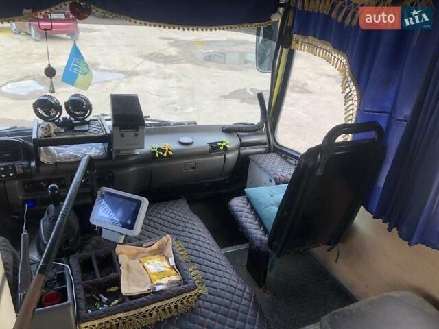 Желтый Богдан А 092, объемом двигателя 4.57 л и пробегом 280 тыс. км за 3500 $, фото 11 на Automoto.ua