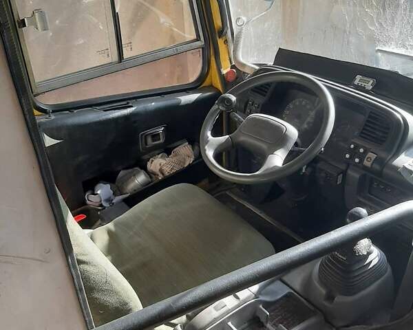 Желтый Богдан А 092, объемом двигателя 4.57 л и пробегом 450 тыс. км за 4000 $, фото 7 на Automoto.ua