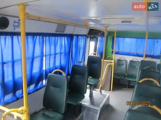 Зеленый Богдан А 092, объемом двигателя 4.57 л и пробегом 100 тыс. км за 10500 $, фото 3 на Automoto.ua