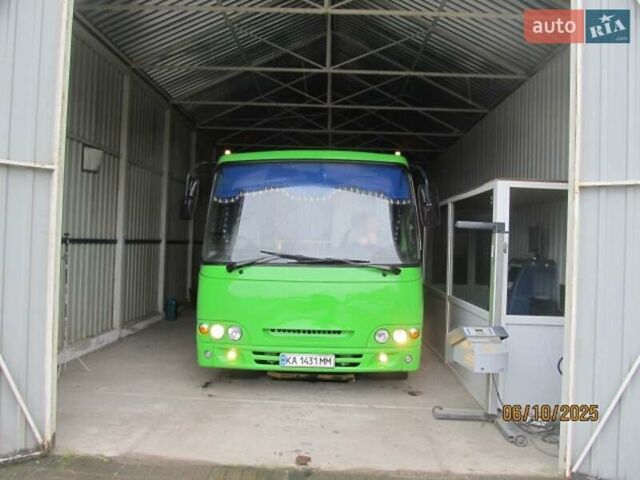 Зеленый Богдан А 092, объемом двигателя 4.57 л и пробегом 100 тыс. км за 10500 $, фото 2 на Automoto.ua