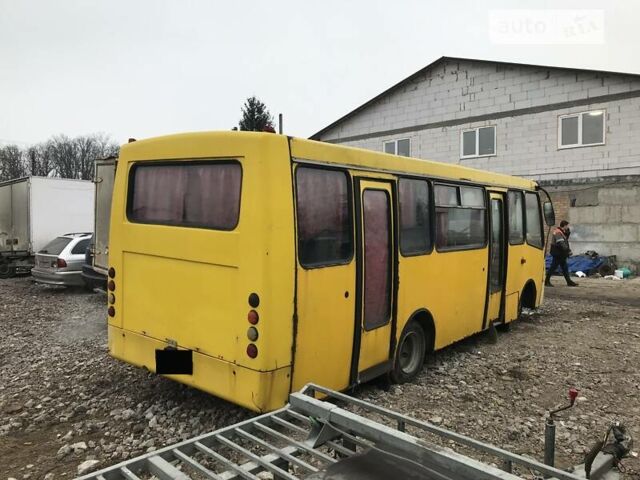 Желтый Богдан А 09201 (Е-1), объемом двигателя 4.6 л и пробегом 613 тыс. км за 3300 $, фото 5 на Automoto.ua