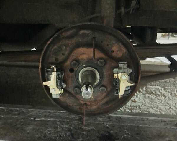 Бежевый Богдан А 093, объемом двигателя 4.8 л и пробегом 300 тыс. км за 22500 $, фото 3 на Automoto.ua