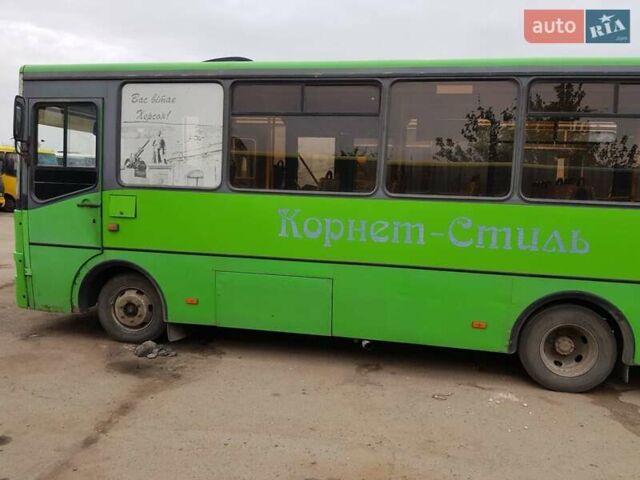Зеленый Богдан А-221, объемом двигателя 5.9 л и пробегом 380 тыс. км за 12000 $, фото 1 на Automoto.ua