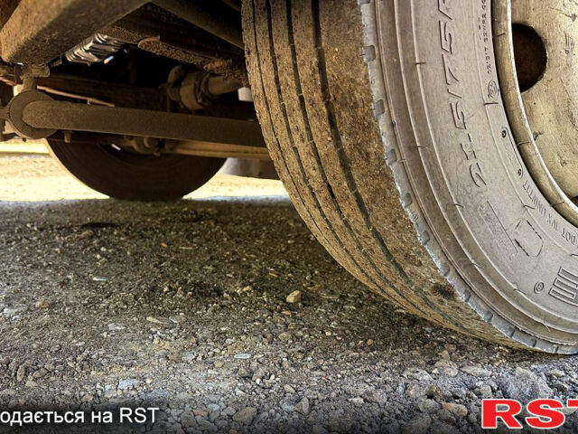 Богдан А092, объемом двигателя 4.6 л и пробегом 0 тыс. км за 3200 $, фото 10 на Automoto.ua
