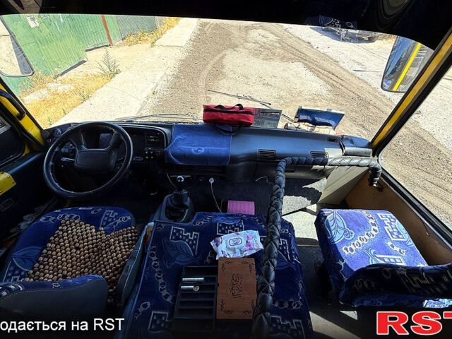 Богдан А092, объемом двигателя 4.6 л и пробегом 0 тыс. км за 3200 $, фото 9 на Automoto.ua