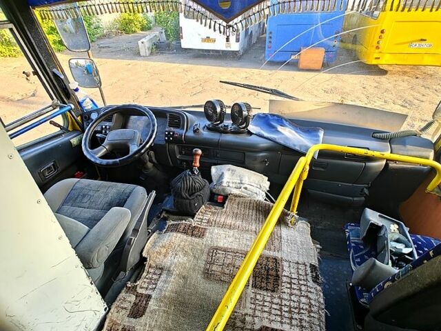 Богдан А092, объемом двигателя 4.6 л и пробегом 0 тыс. км за 3700 $, фото 5 на Automoto.ua