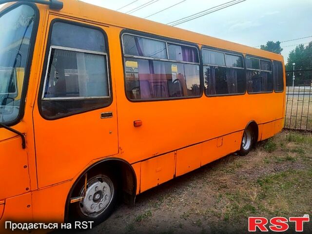 Оранжевый Богдан А092, объемом двигателя 4.6 л и пробегом 240 тыс. км за 7300 $, фото 5 на Automoto.ua