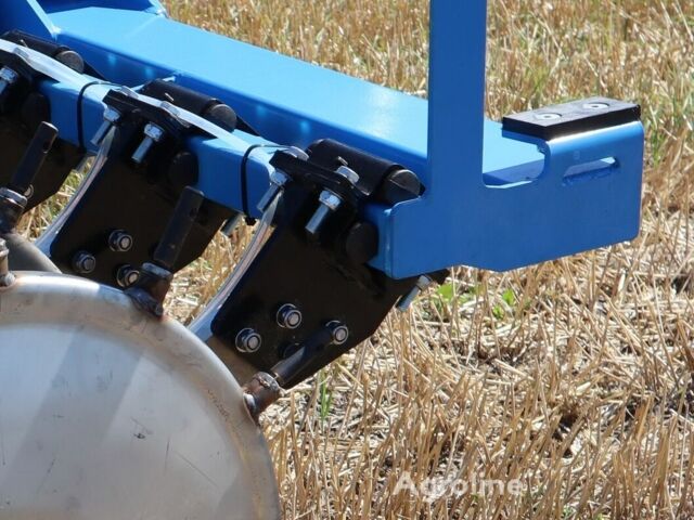 Синий Богуслав Boguslav, объемом двигателя 0 л и пробегом 0 тыс. км за 3592936 $, фото 3 на Automoto.ua