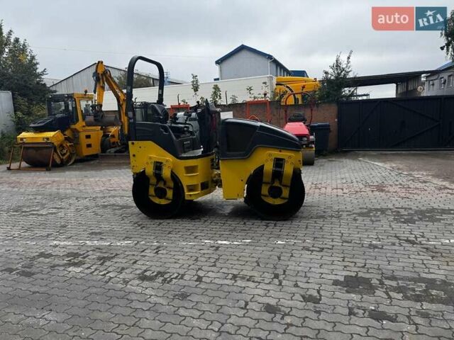 Бомаг BW 135AD 2013 в Львове на Automoto.ua Желтый Бомаг BW 135AD, объемом двигателя 0 л и пробегом 0 тыс. км за 23374 $, фото 4 на Automoto.ua