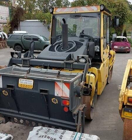 Желтый Бомаг BW 174AD, объемом двигателя 3.8 л и пробегом 0 тыс. км за 26134 $, фото 3 на Automoto.ua