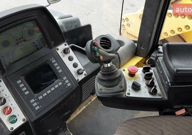 Желтый Бомаг BW 174AD, объемом двигателя 3.8 л и пробегом 0 тыс. км за 26134 $, фото 6 на Automoto.ua