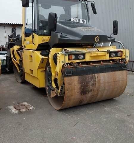 Желтый Бомаг BW 174AD, объемом двигателя 3.8 л и пробегом 0 тыс. км за 26134 $, фото 4 на Automoto.ua