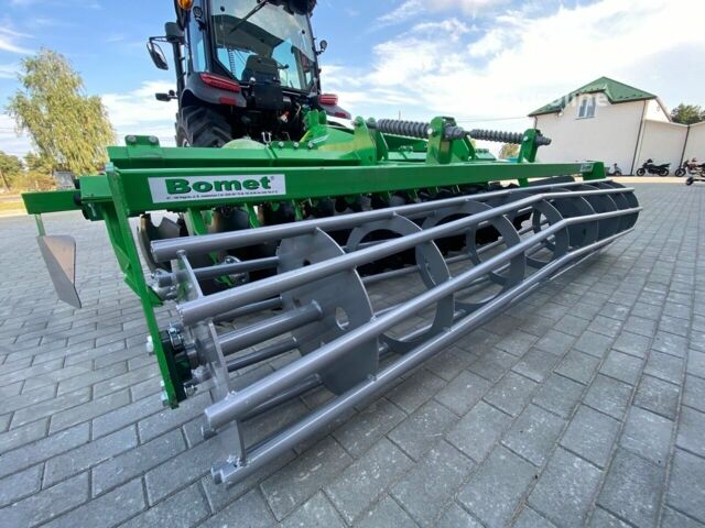 Зелений Бомет Другая, об'ємом двигуна 0 л та пробігом 0 тис. км за 199571 $, фото 10 на Automoto.ua