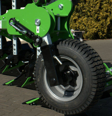 Зеленый Бомет Другая, объемом двигателя 0 л и пробегом 0 тыс. км за 7165 $, фото 6 на Automoto.ua