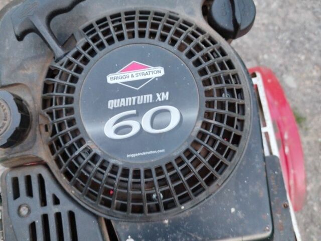 Красный Briggs & Stratton Quantum XM60, объемом двигателя 0 л и пробегом 10 тыс. км за 328 $, фото 4 на Automoto.ua