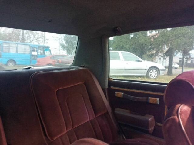 Червоний Бьюік Century, об'ємом двигуна 3.3 л та пробігом 250 тис. км за 2100 $, фото 4 на Automoto.ua