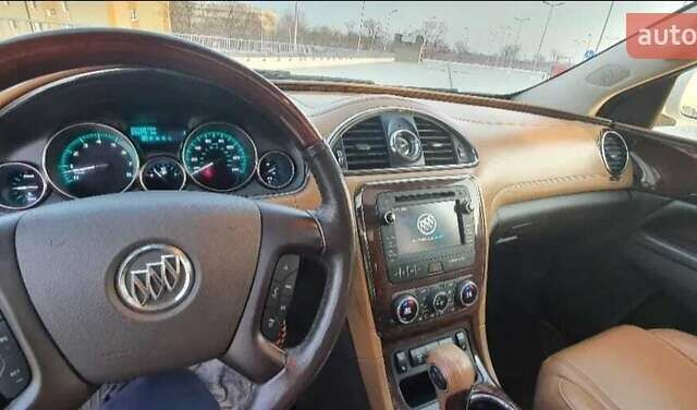 Бьюик Энклейв 2016 в Черновцах на Automoto.ua Белый Бьюик Энклейв, объемом двигателя 3.6 л и пробегом 253 тыс. км за 14900 $, фото 22 на Automoto.ua