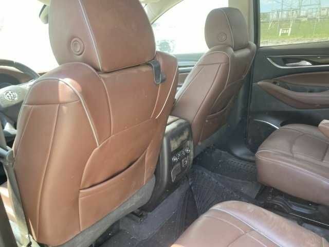 Белый Бьюик Энклейв, объемом двигателя 3.6 л и пробегом 193 тыс. км за 13957 $, фото 10 на Automoto.ua