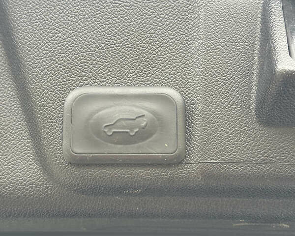 Чорний Бьюік Енклейв, об'ємом двигуна 3.56 л та пробігом 175 тис. км за 13999 $, фото 30 на Automoto.ua