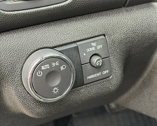 Чорний Бьюік Енклейв, об'ємом двигуна 3.56 л та пробігом 175 тис. км за 13999 $, фото 15 на Automoto.ua