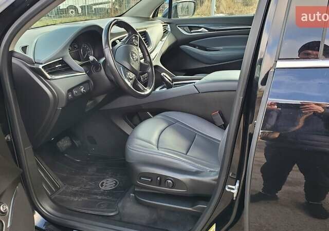 Черный Бьюик Энклейв, объемом двигателя 3.6 л и пробегом 128 тыс. км за 17500 $, фото 31 на Automoto.ua