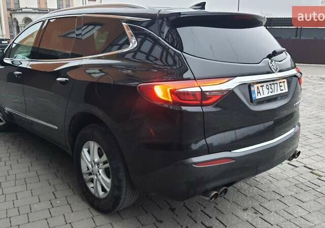 Черный Бьюик Энклейв, объемом двигателя 3.56 л и пробегом 177 тыс. км за 23000 $, фото 4 на Automoto.ua