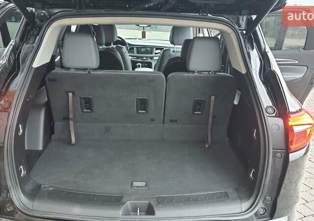 Черный Бьюик Энклейв, объемом двигателя 3.56 л и пробегом 177 тыс. км за 23000 $, фото 25 на Automoto.ua