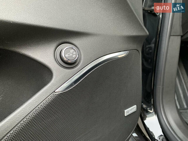 Черный Бьюик Энклейв, объемом двигателя 3.56 л и пробегом 17 тыс. км за 36800 $, фото 22 на Automoto.ua