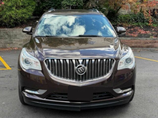 Коричневый Бьюик Энклейв, объемом двигателя 3.6 л и пробегом 68 тыс. км за 11200 $, фото 1 на Automoto.ua