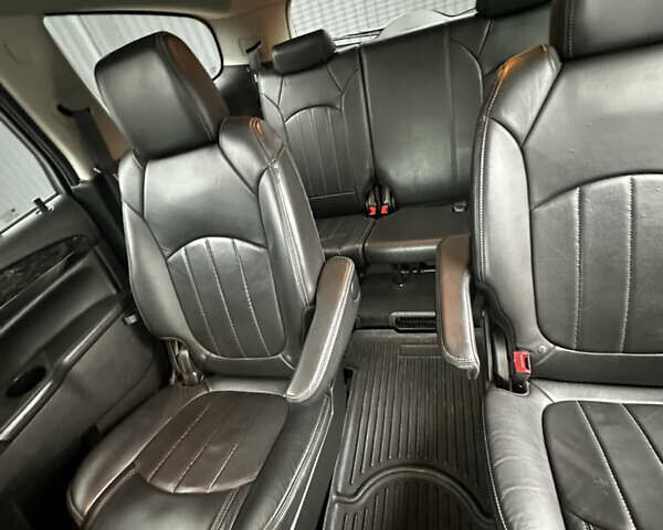 Серый Бьюик Энклейв, объемом двигателя 3.56 л и пробегом 263 тыс. км за 12499 $, фото 17 на Automoto.ua