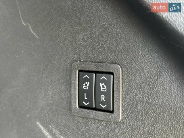 Серый Бьюик Энклейв, объемом двигателя 3.56 л и пробегом 64 тыс. км за 26590 $, фото 53 на Automoto.ua