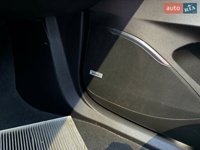 Серый Бьюик Энклейв, объемом двигателя 3.6 л и пробегом 42 тыс. км за 21700 $, фото 32 на Automoto.ua