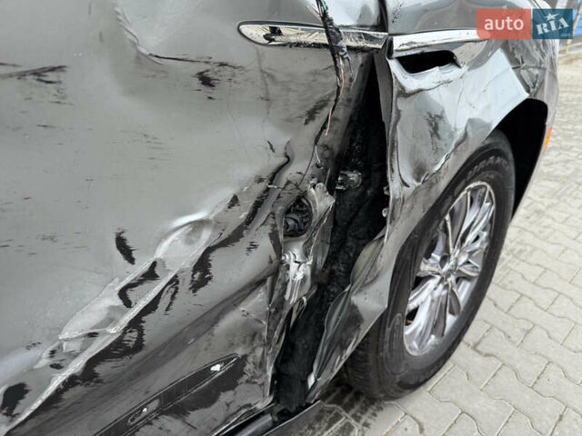 Серый Бьюик Энклейв, объемом двигателя 3.6 л и пробегом 42 тыс. км за 21700 $, фото 13 на Automoto.ua