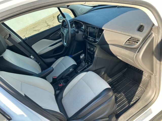 Белый Бьюик Энкоре, объемом двигателя 1.4 л и пробегом 56 тыс. км за 16000 $, фото 3 на Automoto.ua