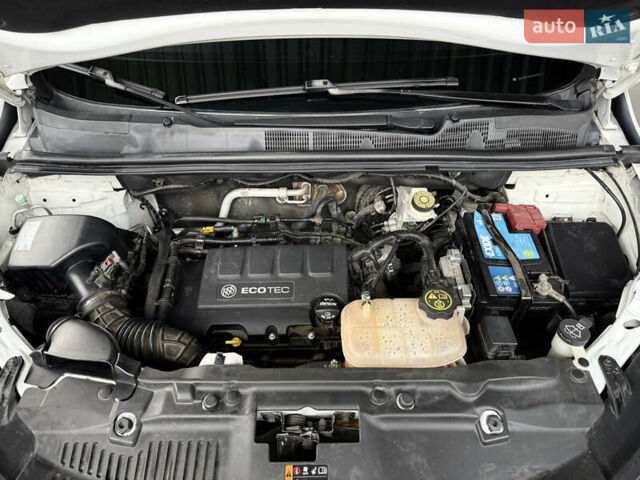 Белый Бьюик Энкоре, объемом двигателя 1.36 л и пробегом 144 тыс. км за 13500 $, фото 10 на Automoto.ua