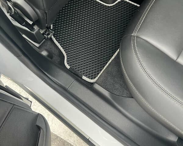 Білий Бьюік Енкорє, об'ємом двигуна 1.4 л та пробігом 38 тис. км за 14850 $, фото 3 на Automoto.ua