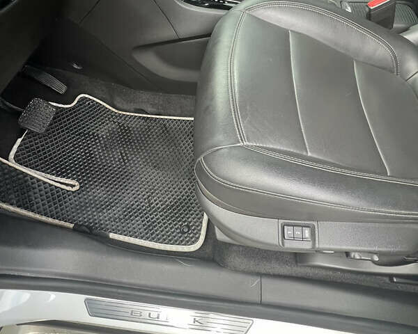 Білий Бьюік Енкорє, об'ємом двигуна 1.4 л та пробігом 38 тис. км за 14850 $, фото 20 на Automoto.ua