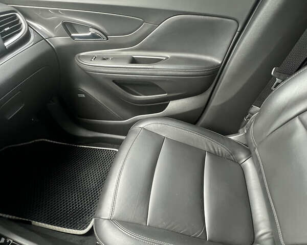 Білий Бьюік Енкорє, об'ємом двигуна 1.4 л та пробігом 38 тис. км за 14850 $, фото 22 на Automoto.ua