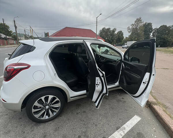 Білий Бьюік Енкорє, об'ємом двигуна 1.4 л та пробігом 38 тис. км за 14850 $, фото 12 на Automoto.ua