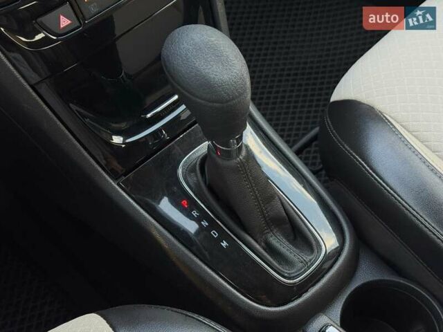 Белый Бьюик Энкоре, объемом двигателя 1.4 л и пробегом 222 тыс. км за 11500 $, фото 29 на Automoto.ua