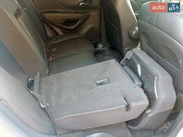 Белый Бьюик Энкоре, объемом двигателя 1.4 л и пробегом 117 тыс. км за 12200 $, фото 9 на Automoto.ua