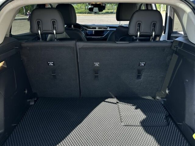 Білий Бьюік Енкорє, об'ємом двигуна 1.3 л та пробігом 53 тис. км за 14499 $, фото 6 на Automoto.ua