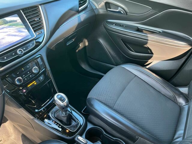 Черный Бьюик Энкоре, объемом двигателя 1.4 л и пробегом 38 тыс. км за 9800 $, фото 10 на Automoto.ua