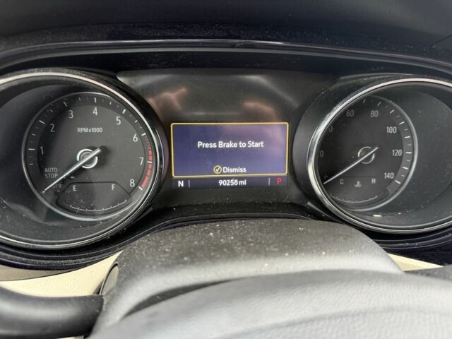 Черный Бьюик Энкоре, объемом двигателя 1.2 л и пробегом 90 тыс. км за 11200 $, фото 6 на Automoto.ua