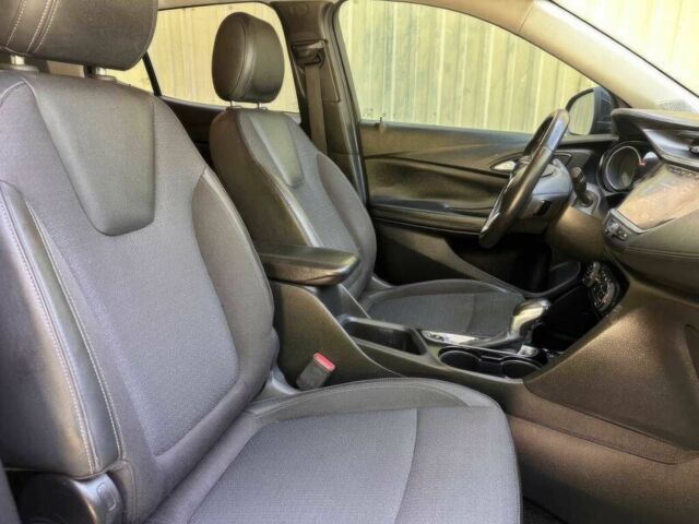 Черный Бьюик Энкоре, объемом двигателя 1.2 л и пробегом 18 тыс. км за 10700 $, фото 6 на Automoto.ua