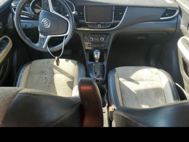 Красный Бьюик Энкоре, объемом двигателя 0 л и пробегом 200 тыс. км за 7800 $, фото 2 на Automoto.ua