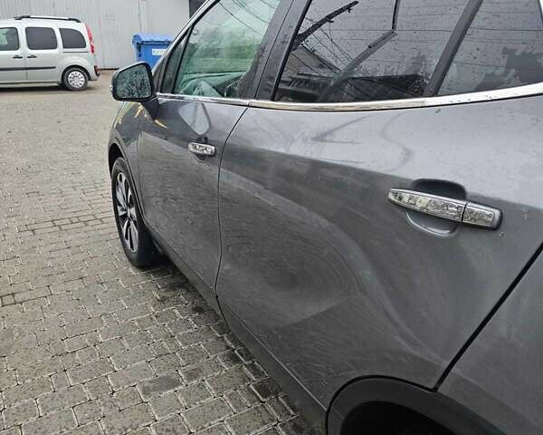 Сірий Бьюік Енкорє, об'ємом двигуна 1.36 л та пробігом 81 тис. км за 14100 $, фото 2 на Automoto.ua