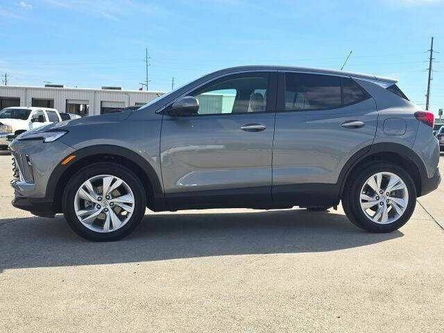 Серый Бьюик Энкоре, объемом двигателя 1.3 л и пробегом 5 тыс. км за 6000 $, фото 1 на Automoto.ua