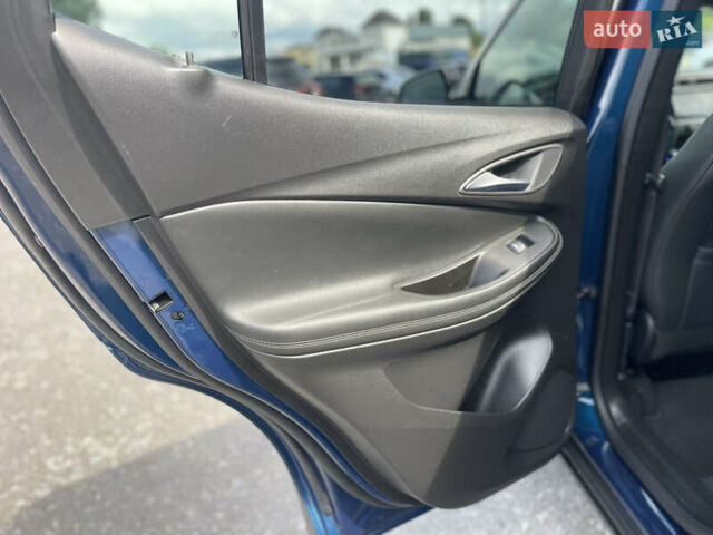 Синій Бьюік Енкорє, об'ємом двигуна 1.2 л та пробігом 65 тис. км за 14700 $, фото 42 на Automoto.ua
