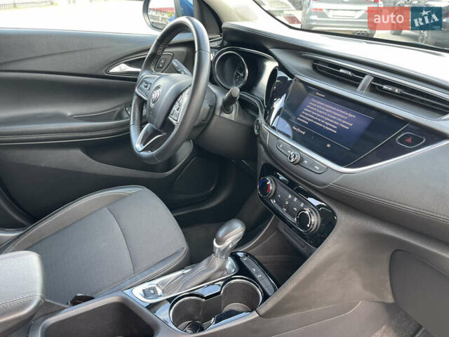 Синій Бьюік Енкорє, об'ємом двигуна 1.2 л та пробігом 65 тис. км за 14700 $, фото 49 на Automoto.ua